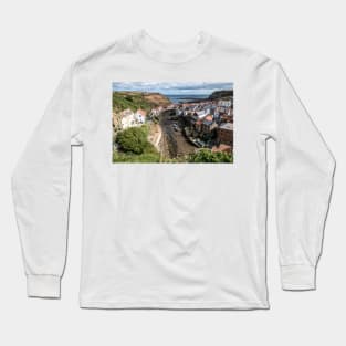 Staithes Village, North Yorkshire Long Sleeve T-Shirt